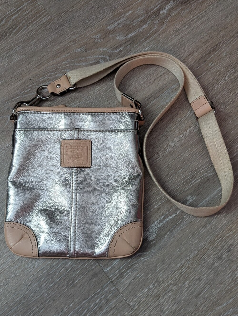 Coach Metallic Silver‎ Crossbody with Beige Trim Small Leather Purse